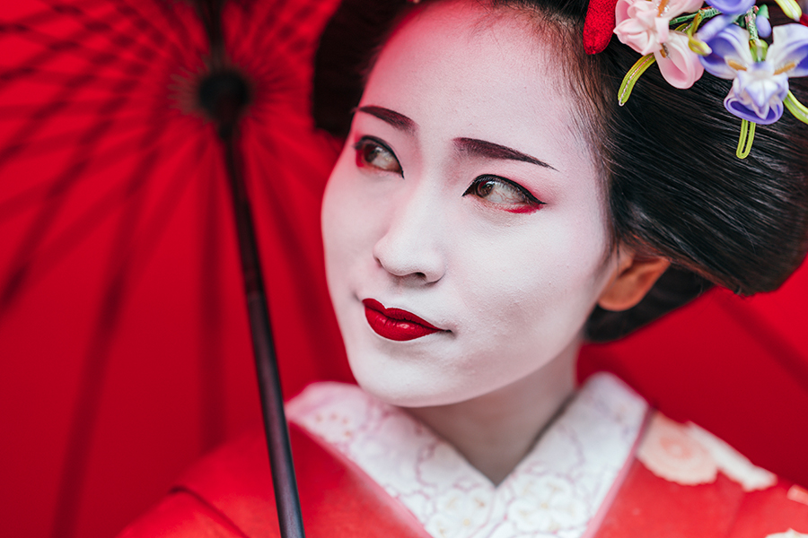 <span>Portrait Shooting</span>ポートレイト